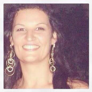 Meet your Posher, Claudete